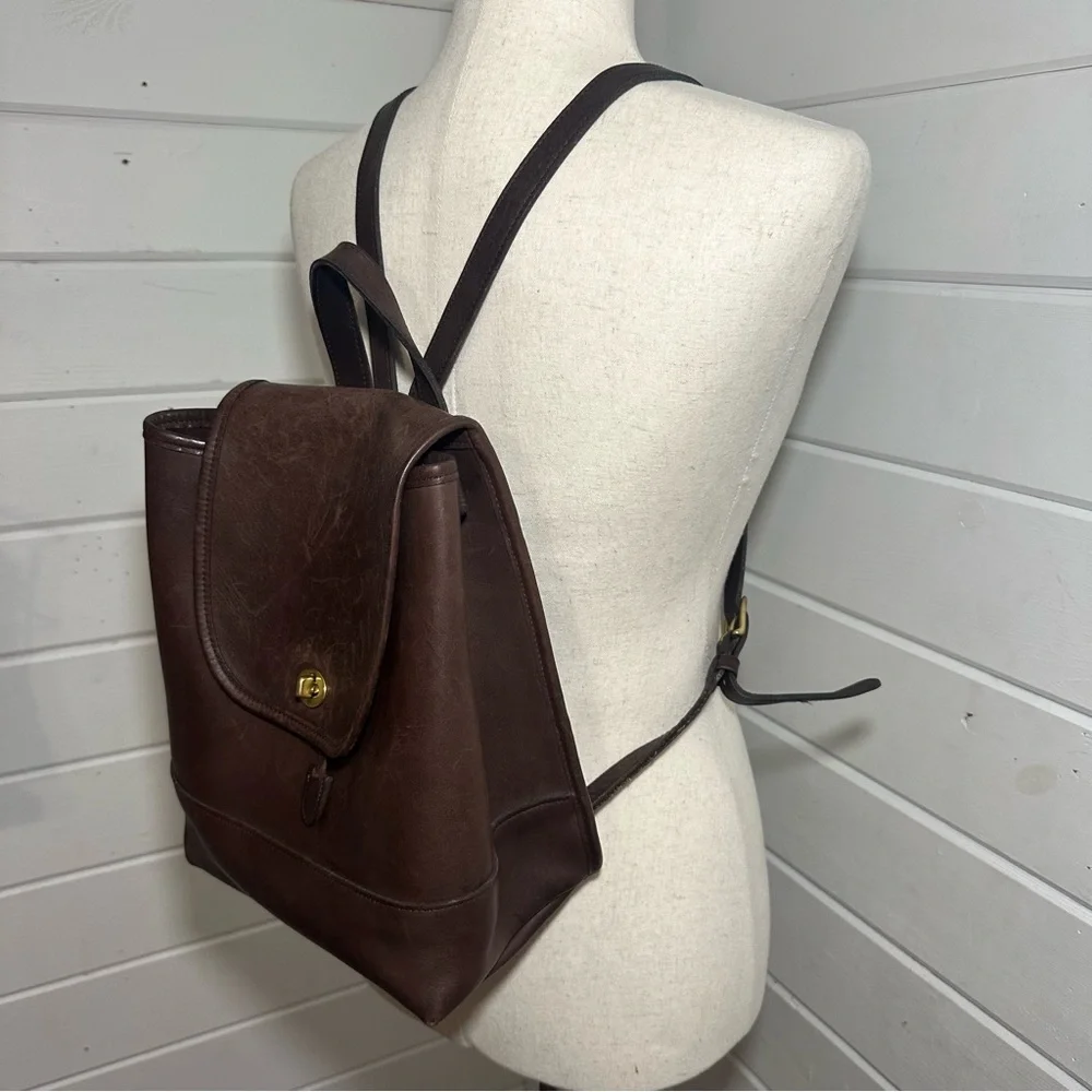 Vintage COACH 9791 Brown Genuine Leather Gold Classic Turn Lock Top Handle - Picture 10 of 13